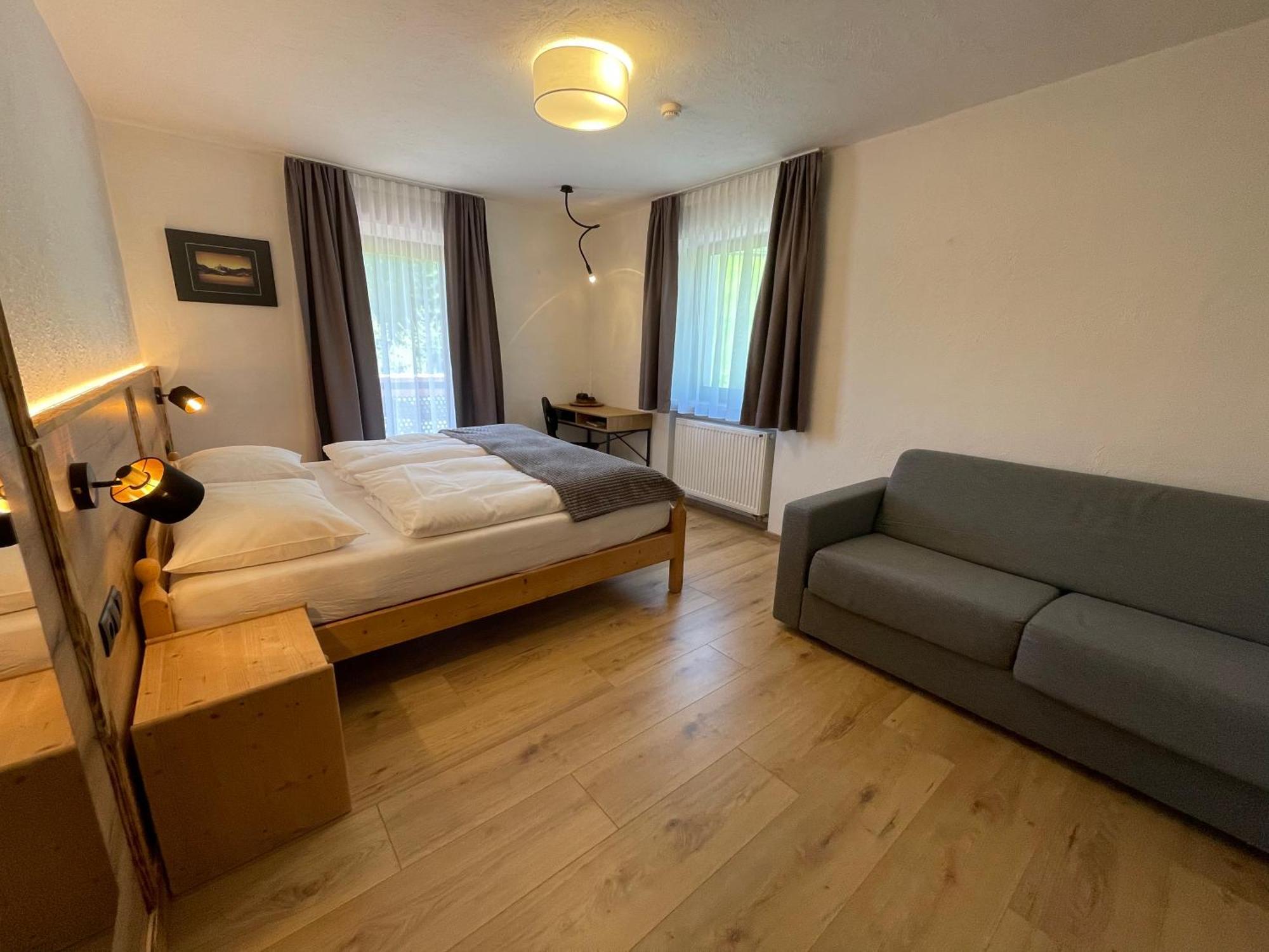 Guesthouse Rungg Abtei Exterior foto